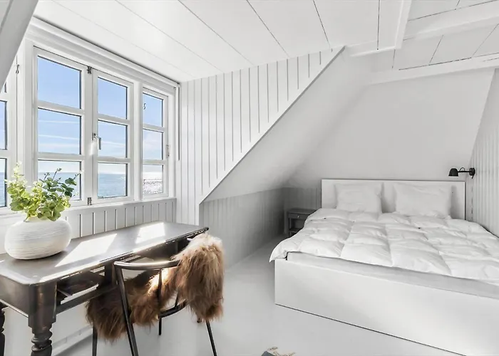 6823-allinge-tejnvej-41